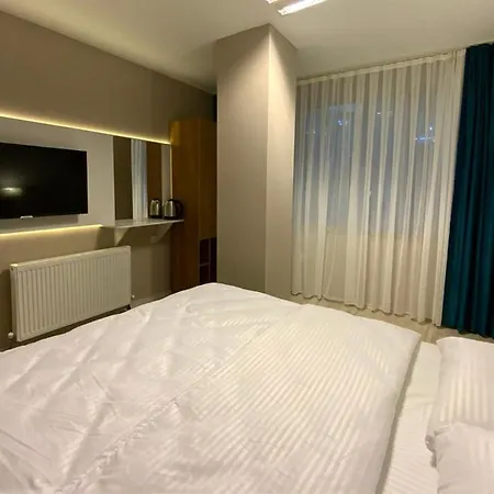 Lina Hotel