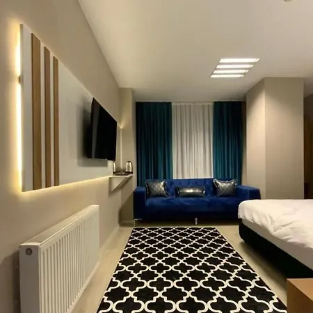 Hotel Lina *